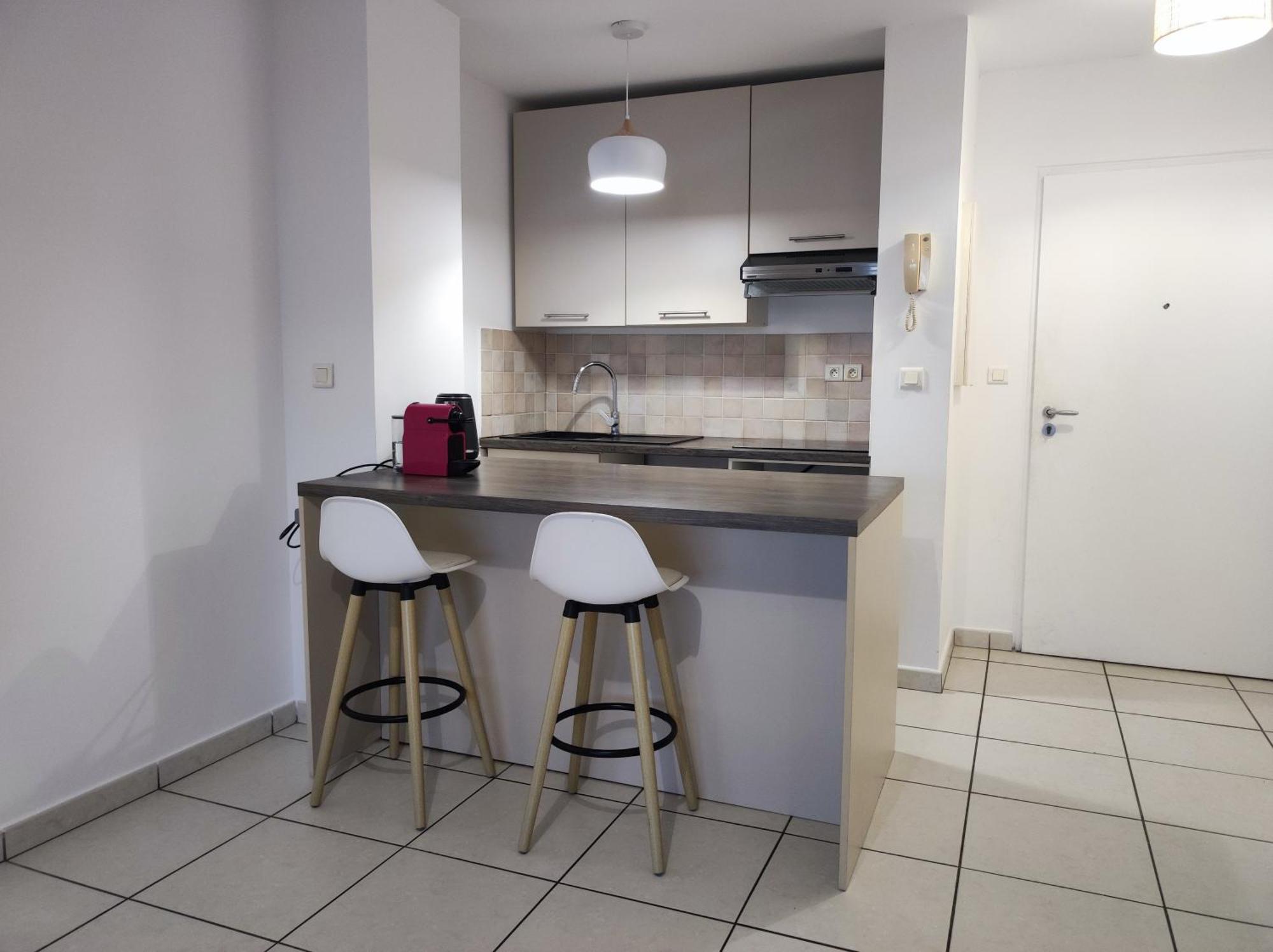 Le Nid Oceanique ! Appart T2 Avec Terrasse, Vue Mer Et Parking Prive En Sous Sol, Proche Du Centre Ville De Saint Gilles Les Bains Εξωτερικό φωτογραφία