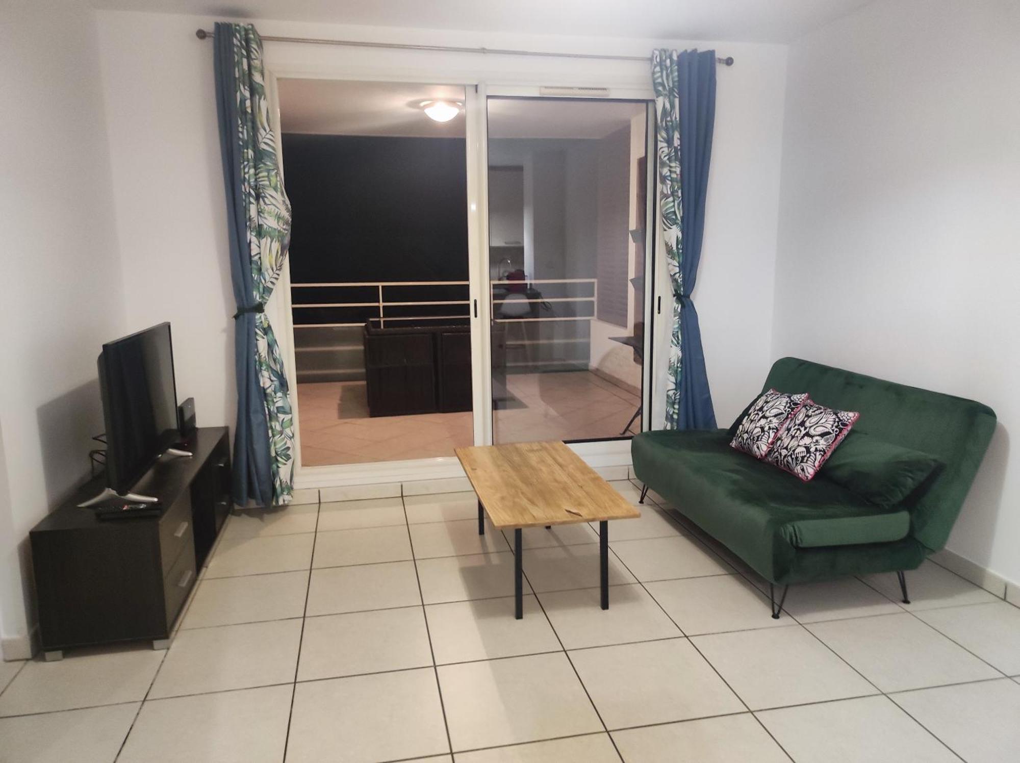 Le Nid Oceanique ! Appart T2 Avec Terrasse, Vue Mer Et Parking Prive En Sous Sol, Proche Du Centre Ville De Saint Gilles Les Bains Εξωτερικό φωτογραφία